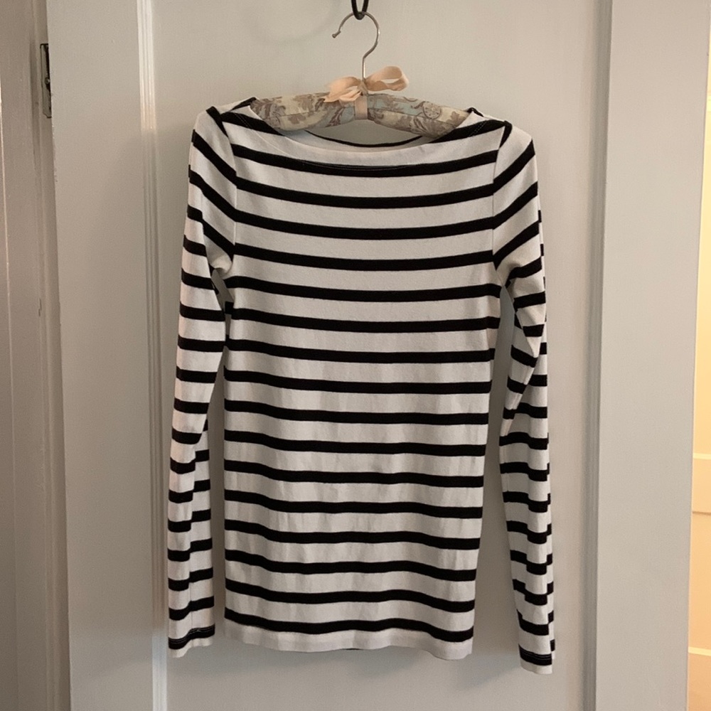 GAP Modern Boat neck Tee
